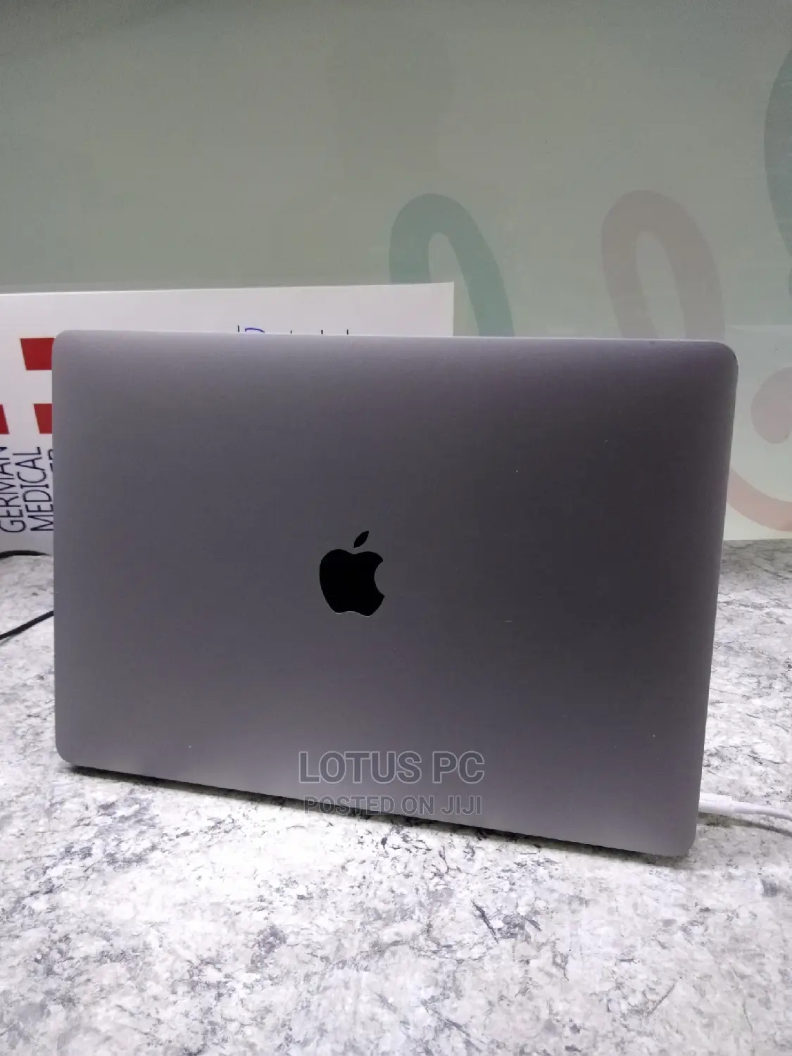 Laptop Apple MacBook Pro 2017 16GB Intel Core I7 SSD 512GB
