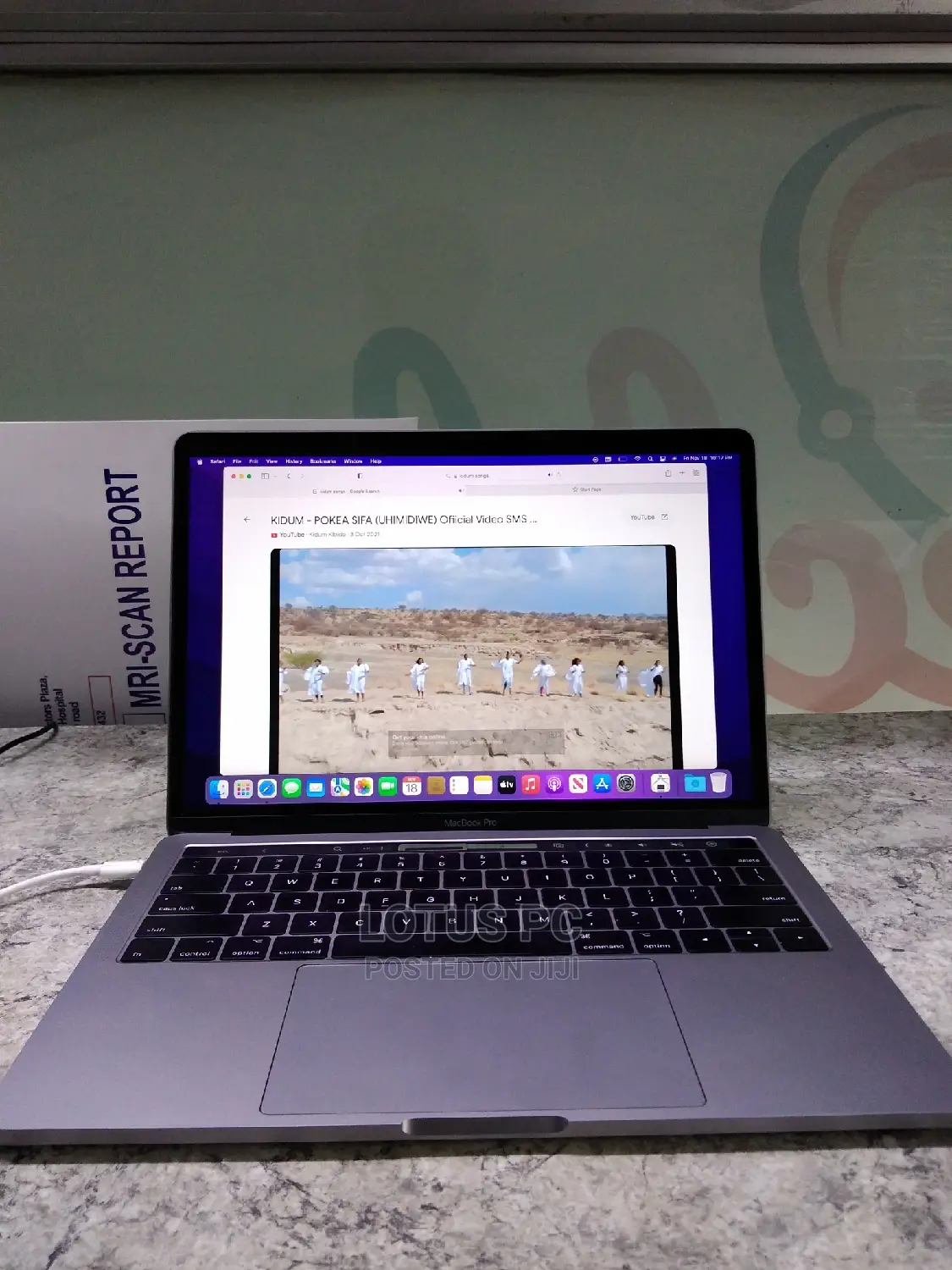 Laptop Apple MacBook Pro 2017 16GB Intel Core I7 SSD 512GB