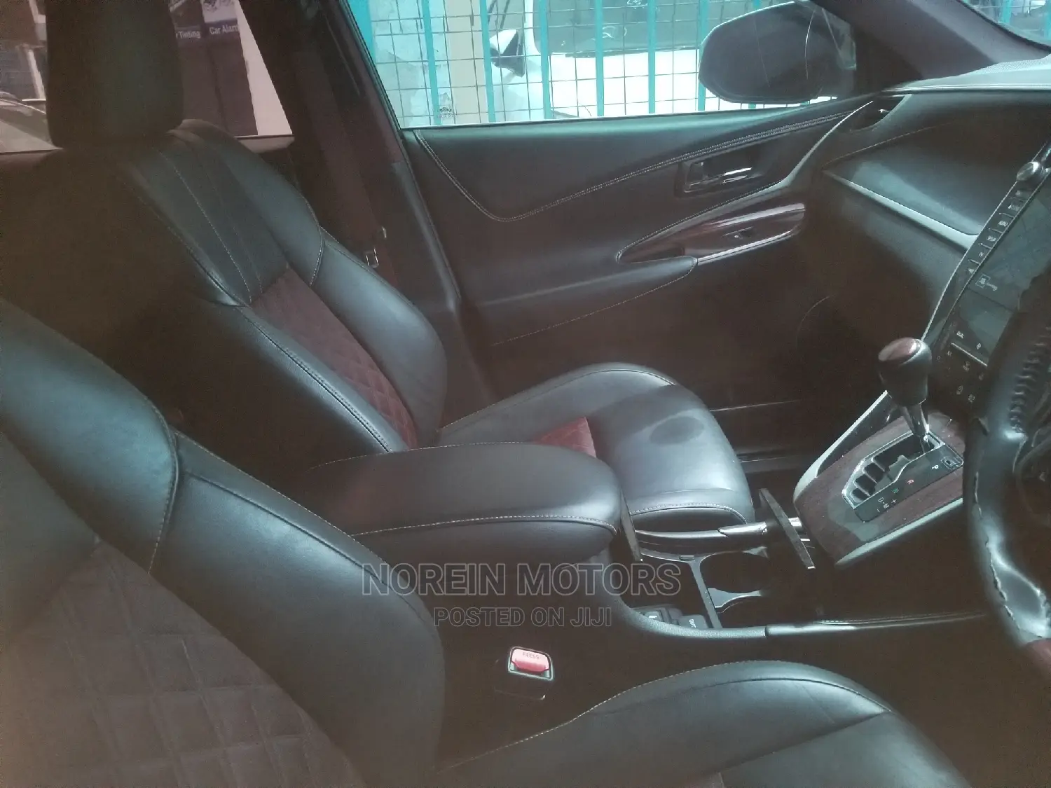 Toyota Harrier 2.0 4WD 2016 White