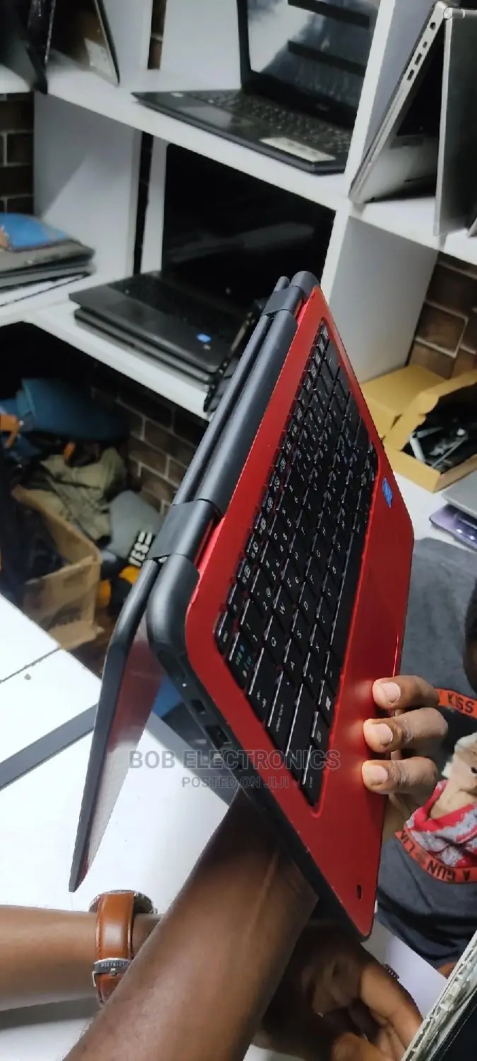 Laptop HP Envy X360 8GB Intel Celeron SSD 256GB