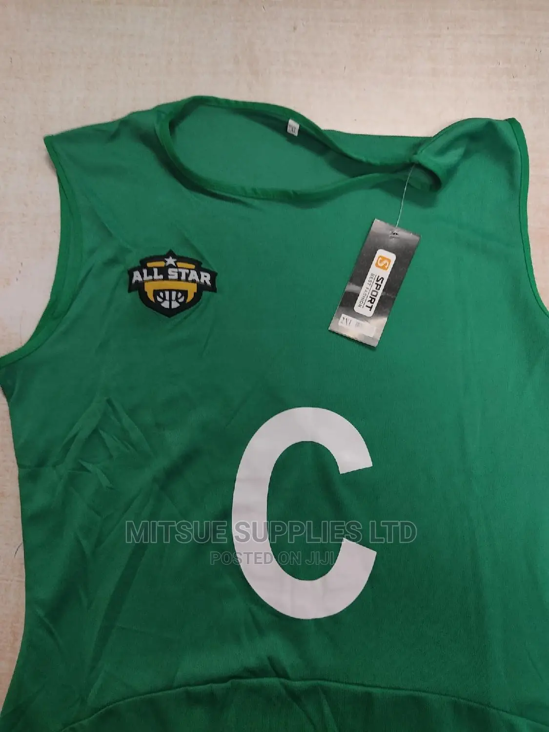 A Set of 14 Imported Netball Jersey/Uniform/Kit