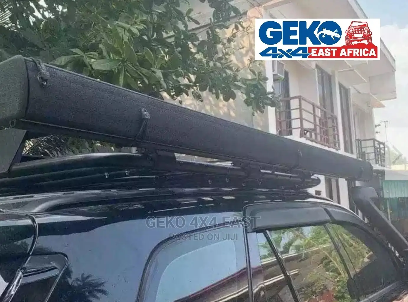 Awning, 180° With Built in Light Protective Aluminum Case