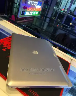 Laptop HP EliteBook Revolve 810 G3 Tablet 8GB Intel Core I5 SSD 256GB