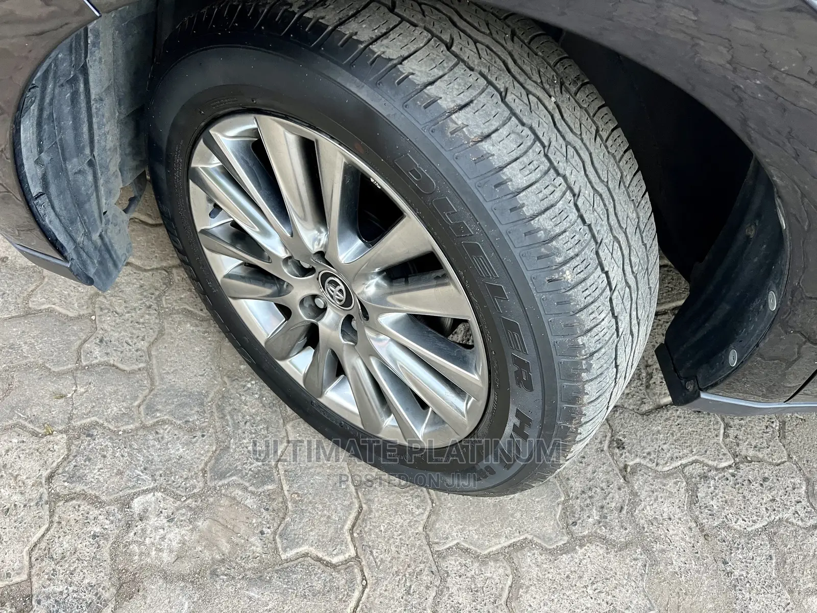 Toyota Harrier 2.0 4WD 2017 Blue