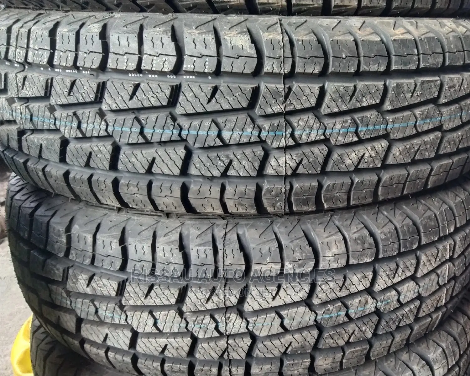 265/65 R 17 Boto AT Tyres.