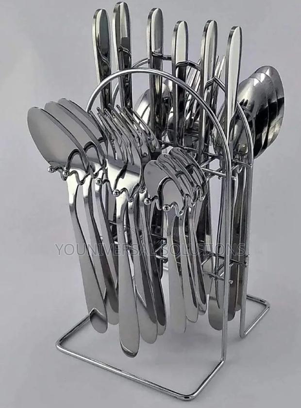 24 Pieces Stainless Steel Cutlery Set.