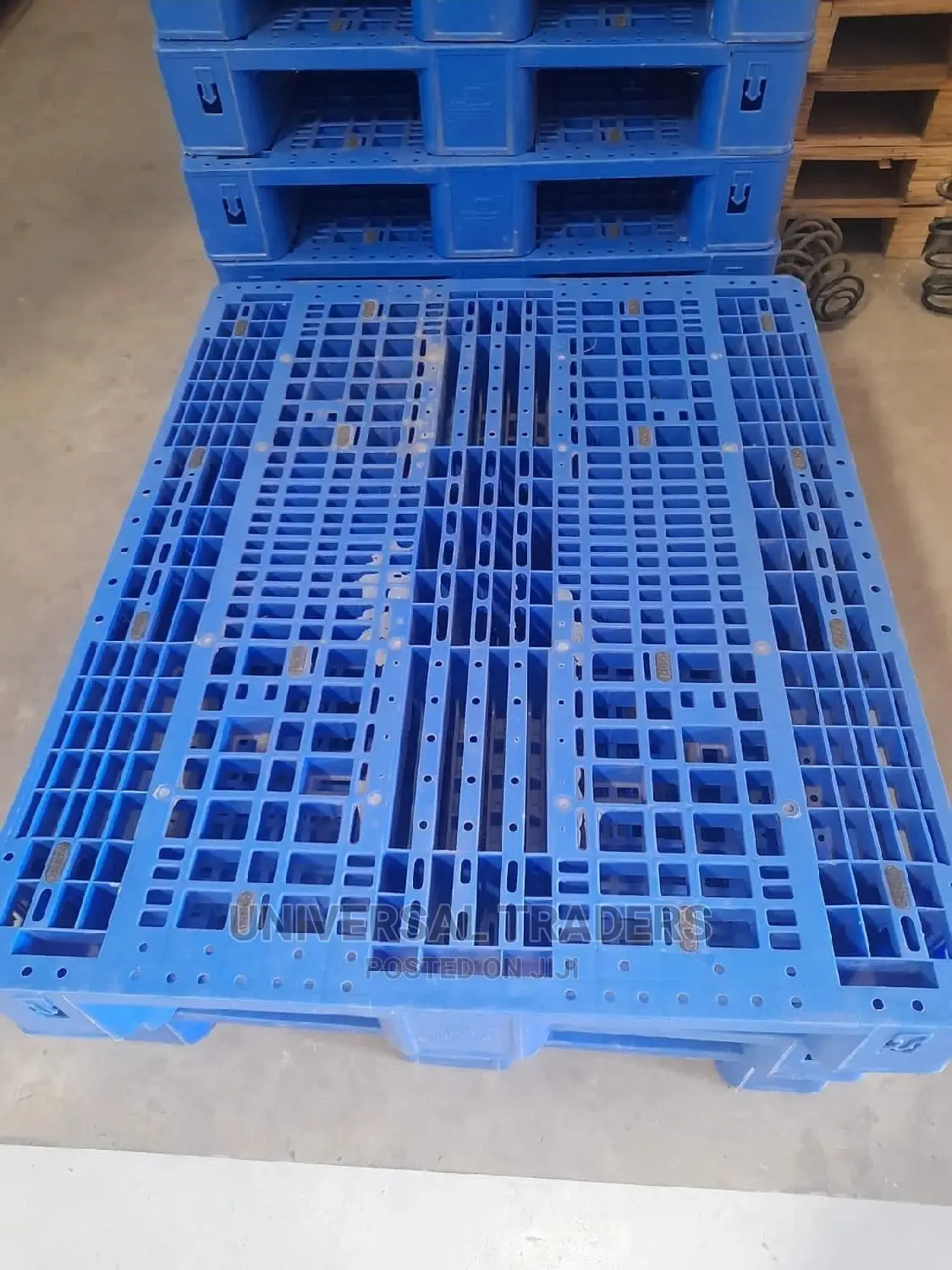 Blue Plastic Pallets for Storage
