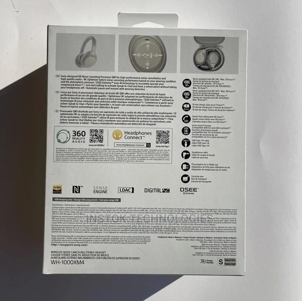 Sony Wh1000xm4 Noise Cancelling Wireless Headphones - thumbnail 3