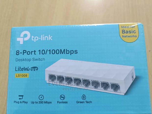 8-Port 10/100mbps Desktop Switch - main view