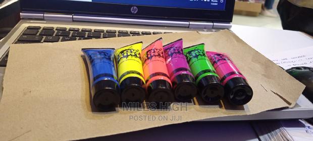 Glow In The Dark Paint - thumbnail 3