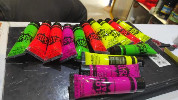 Glow In The Dark Paint - thumbnail 4