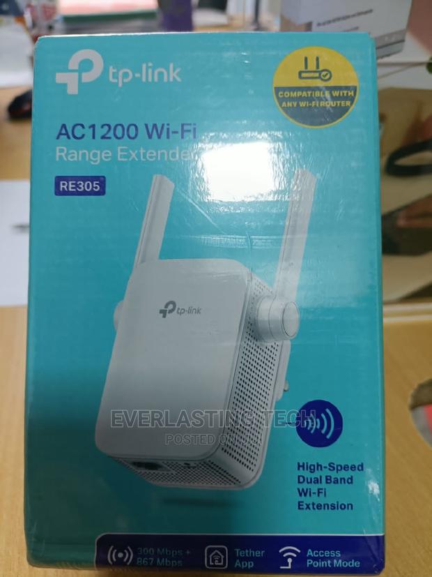AC1200 Wireless N Wall Plugged Range Extender - main view