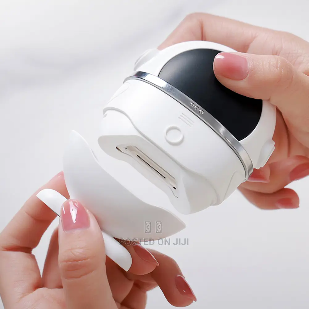Electronic Nail Clipper