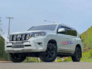 Toyota Land Cruiser Prado 2015 White