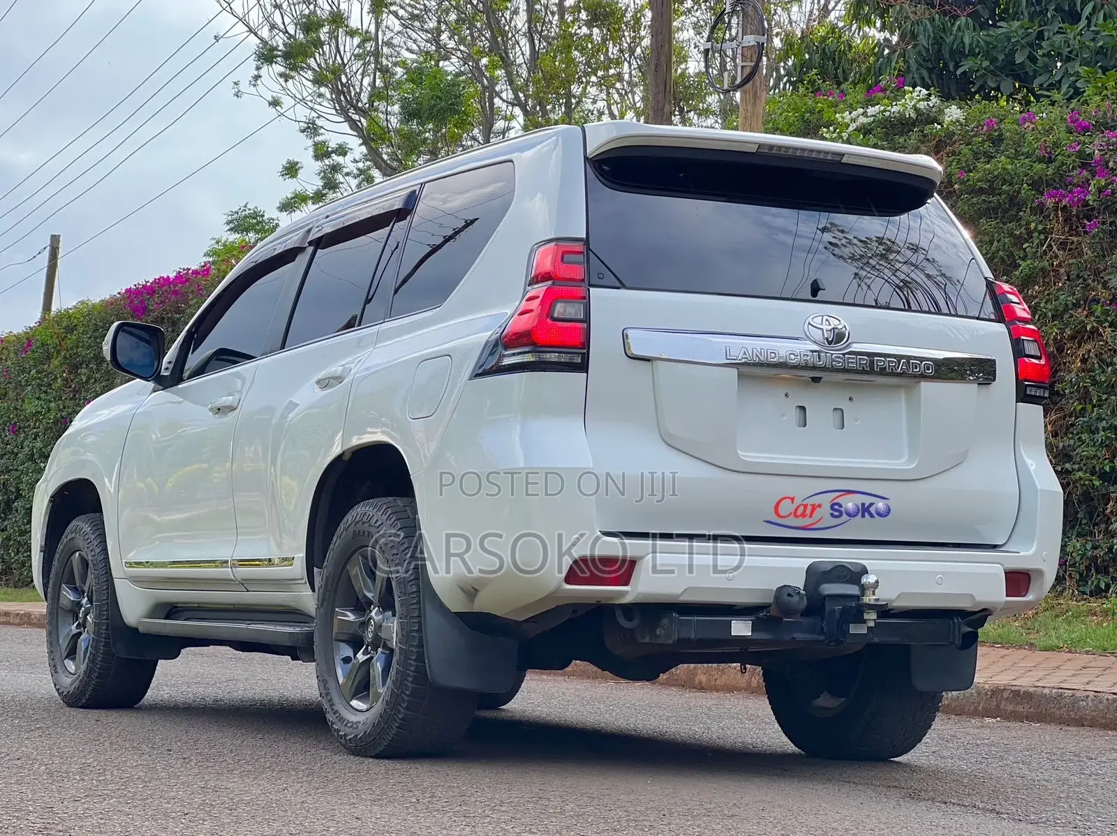Toyota Land Cruiser Prado 2015 White