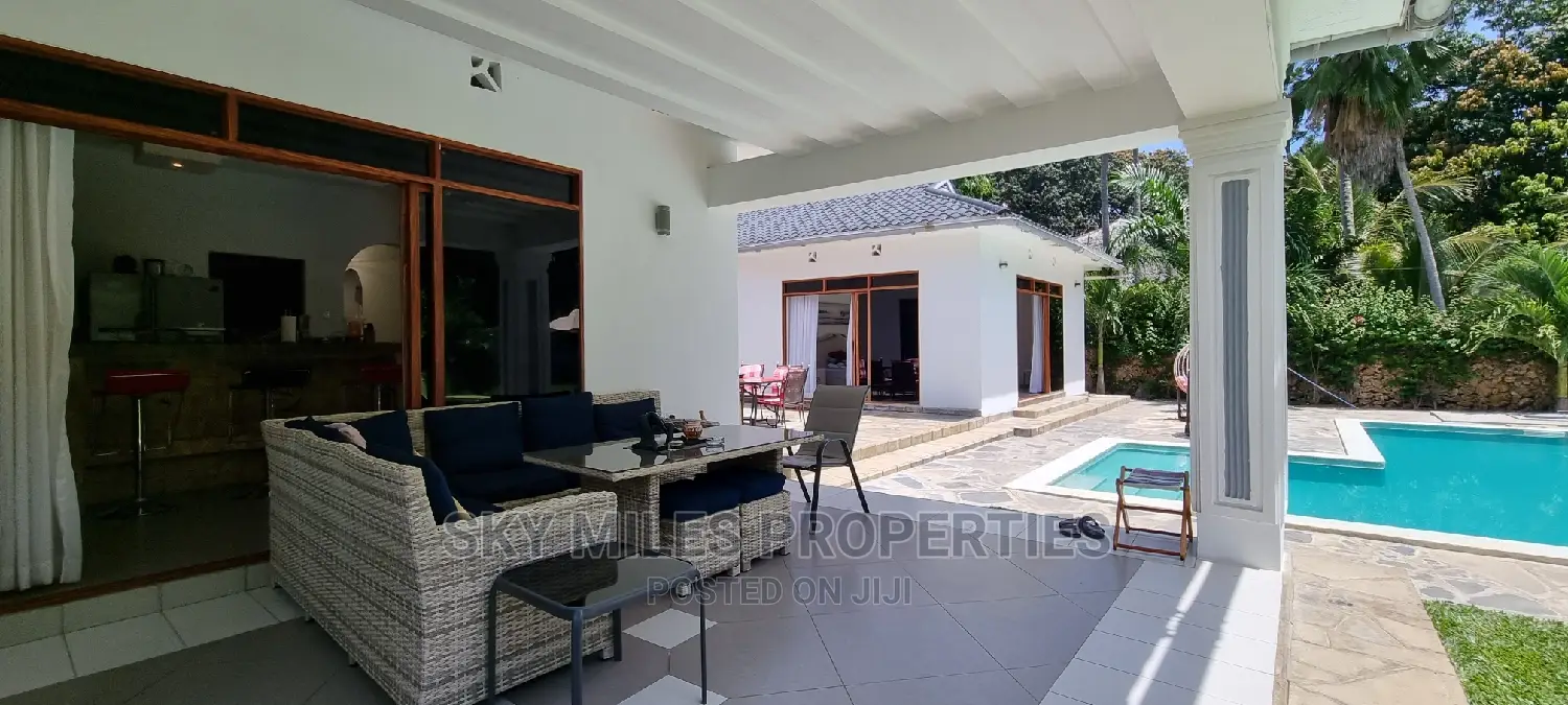 Fully Furnished 3 Bedroom Villa Available for Holiday's
