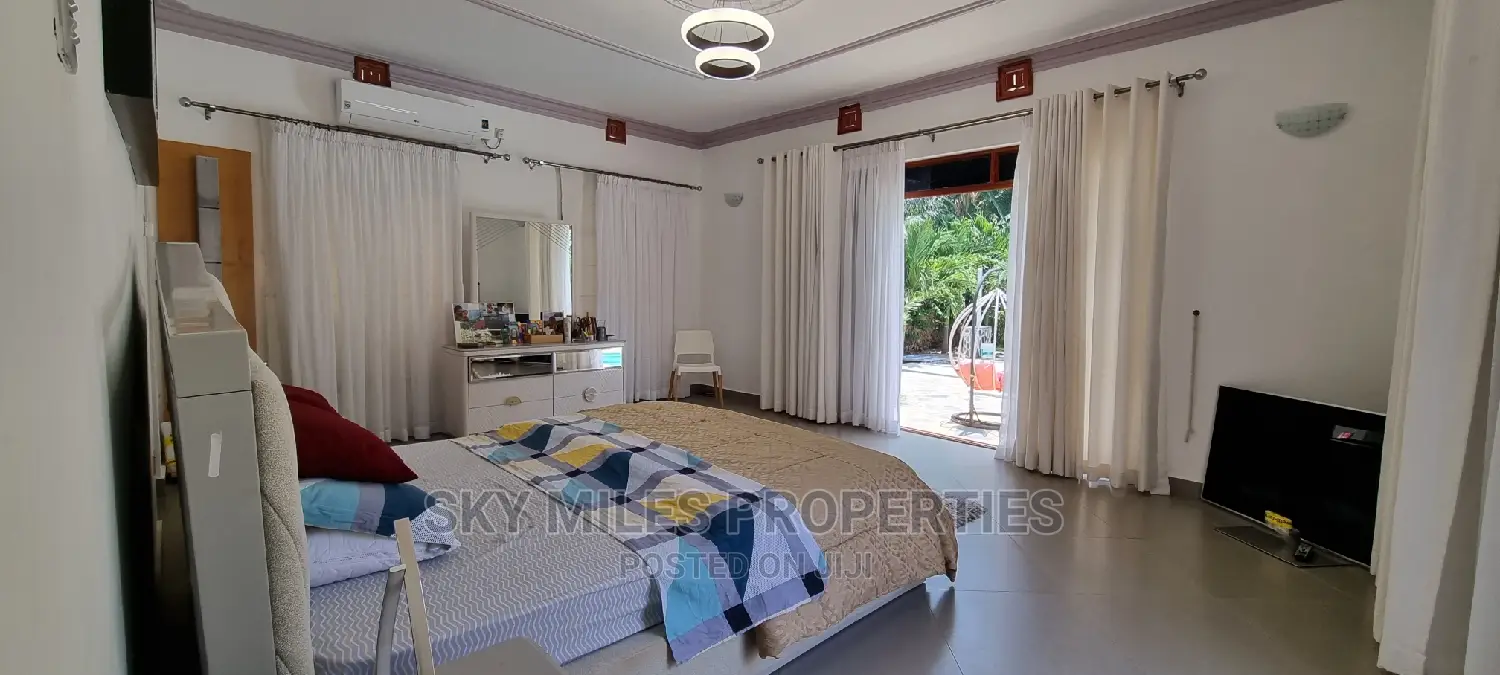 Fully Furnished 3 Bedroom Villa Available for Holiday's