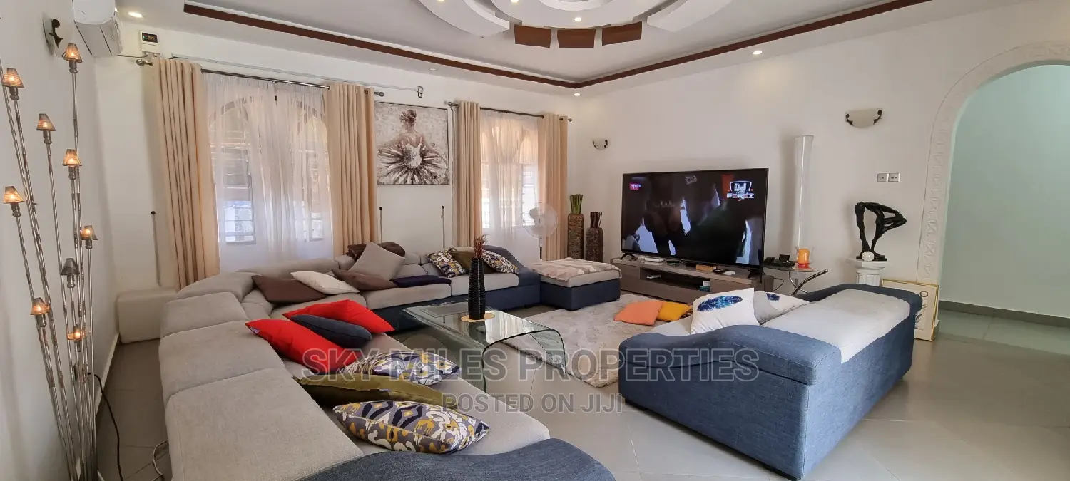 Fully Furnished 3 Bedroom Villa Available for Holiday's