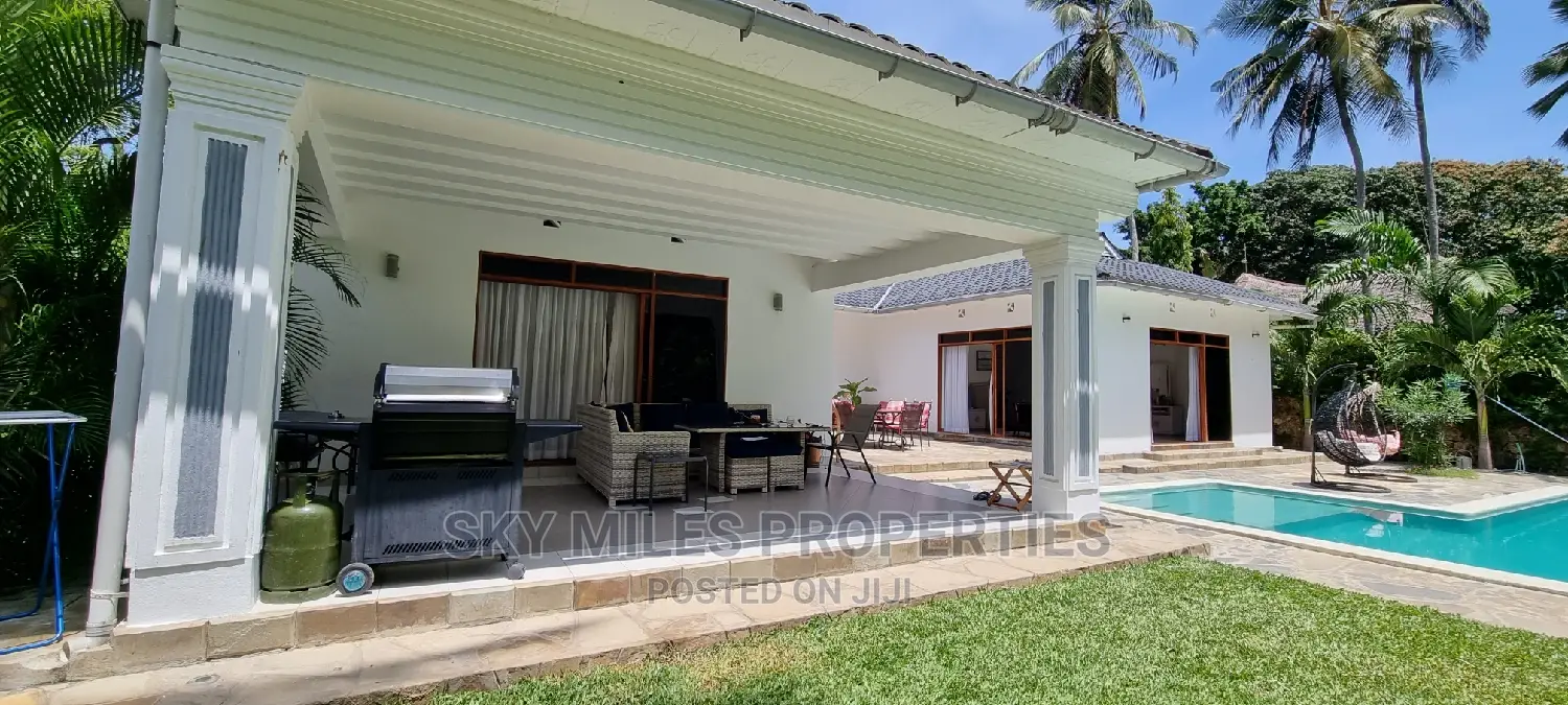 Fully Furnished 3 Bedroom Villa Available for Holiday's