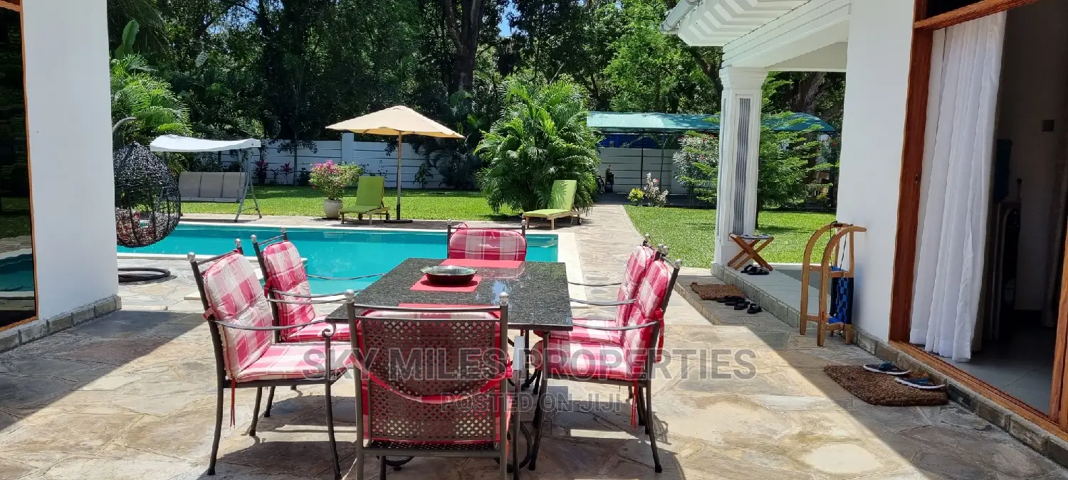 Fully Furnished 3 Bedroom Villa Available for Holiday's