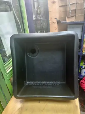 Small Laboratory Fibre Sink 12×12×5