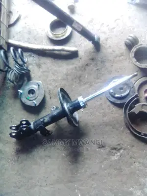 Toyota Premio Shocks