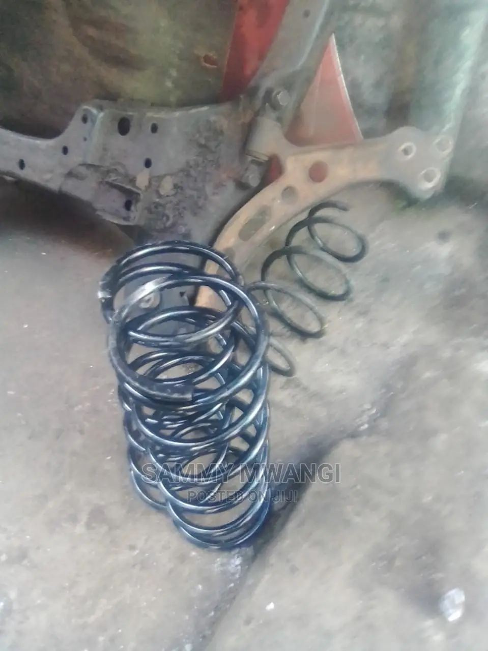 Toyota Premio Springs