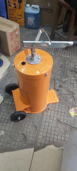 Grease Bucket With 10kg Capacity