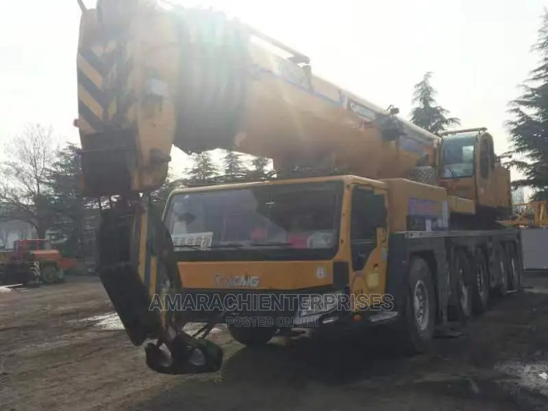 Trucks Cranes Lowbeds Excavator Tippers Hire