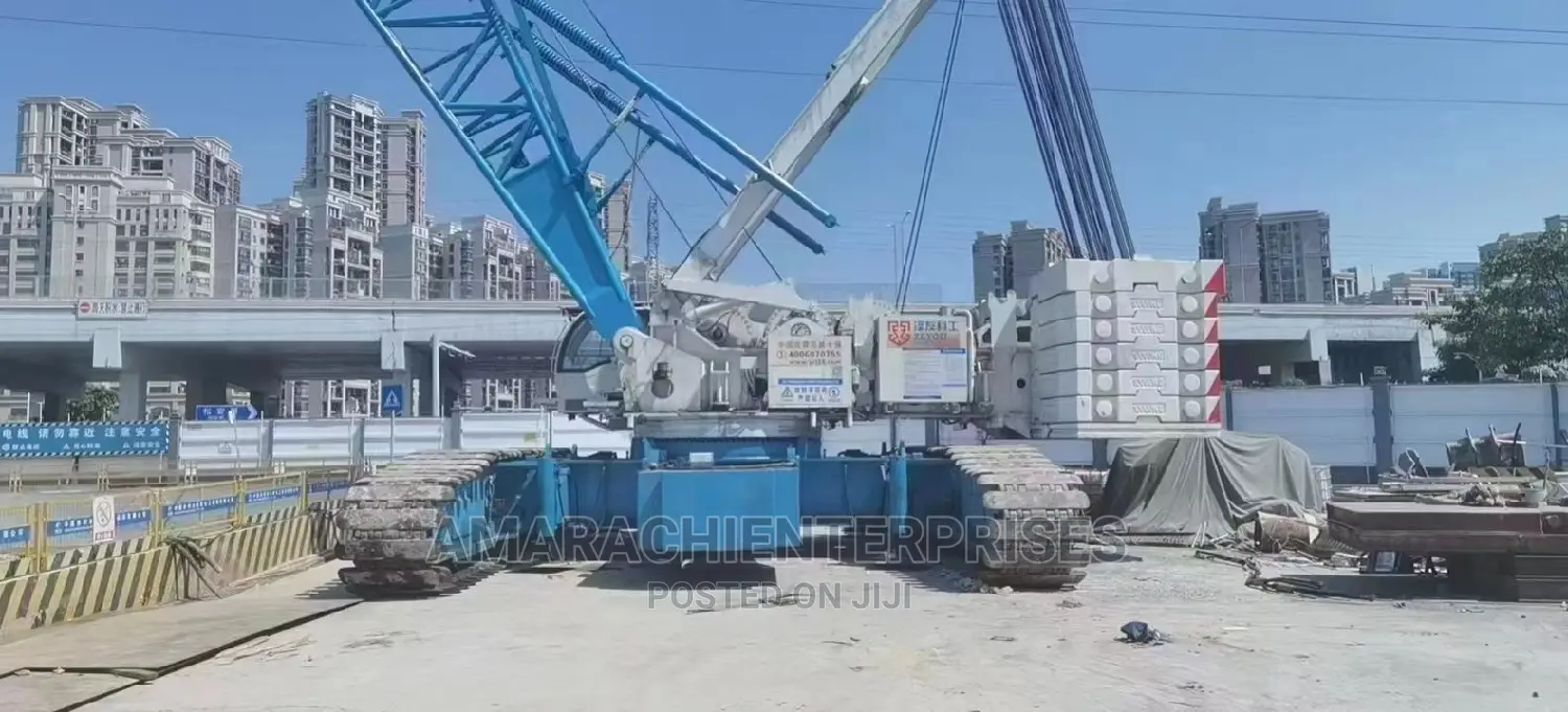 Trucks Cranes Lowbeds Excavator Tippers Hire