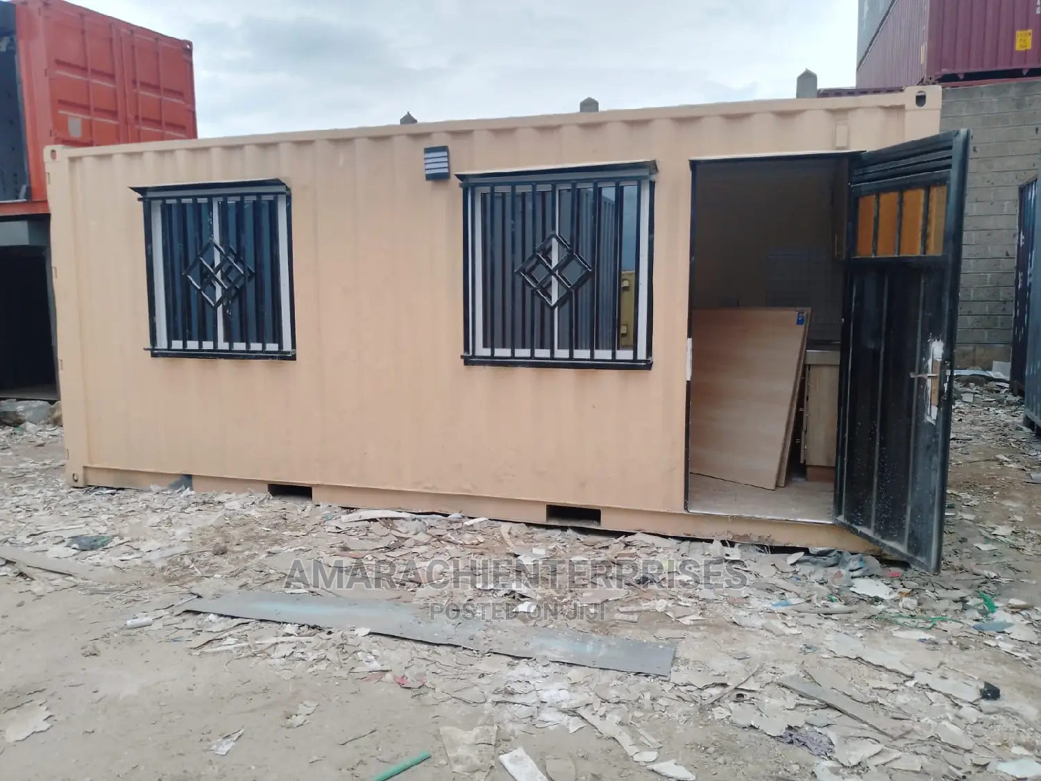 Containers Cranes Forklift Lowloaders