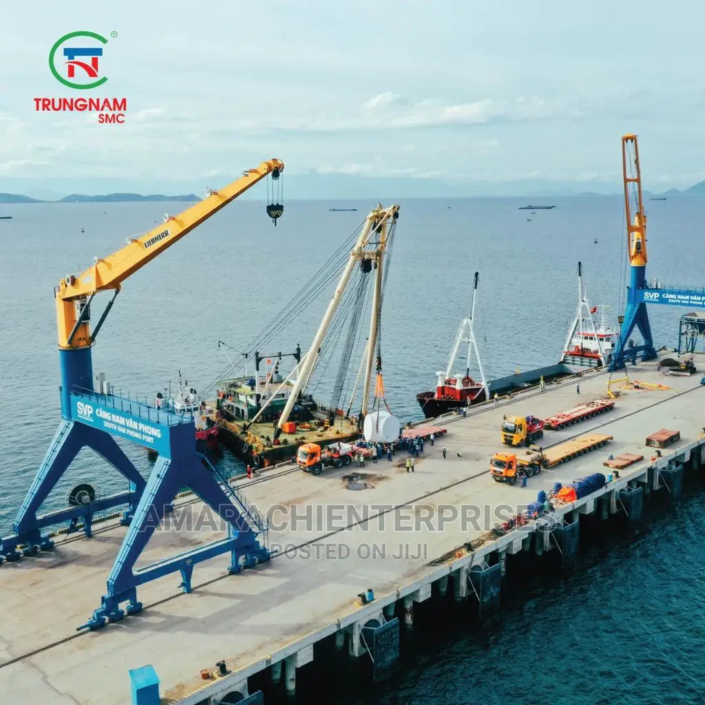 Containers Cranes Forklift Lowloaders