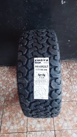 285/45r22 Yusta A/T