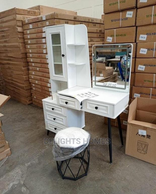 Dressing Table With Led Touch Lights