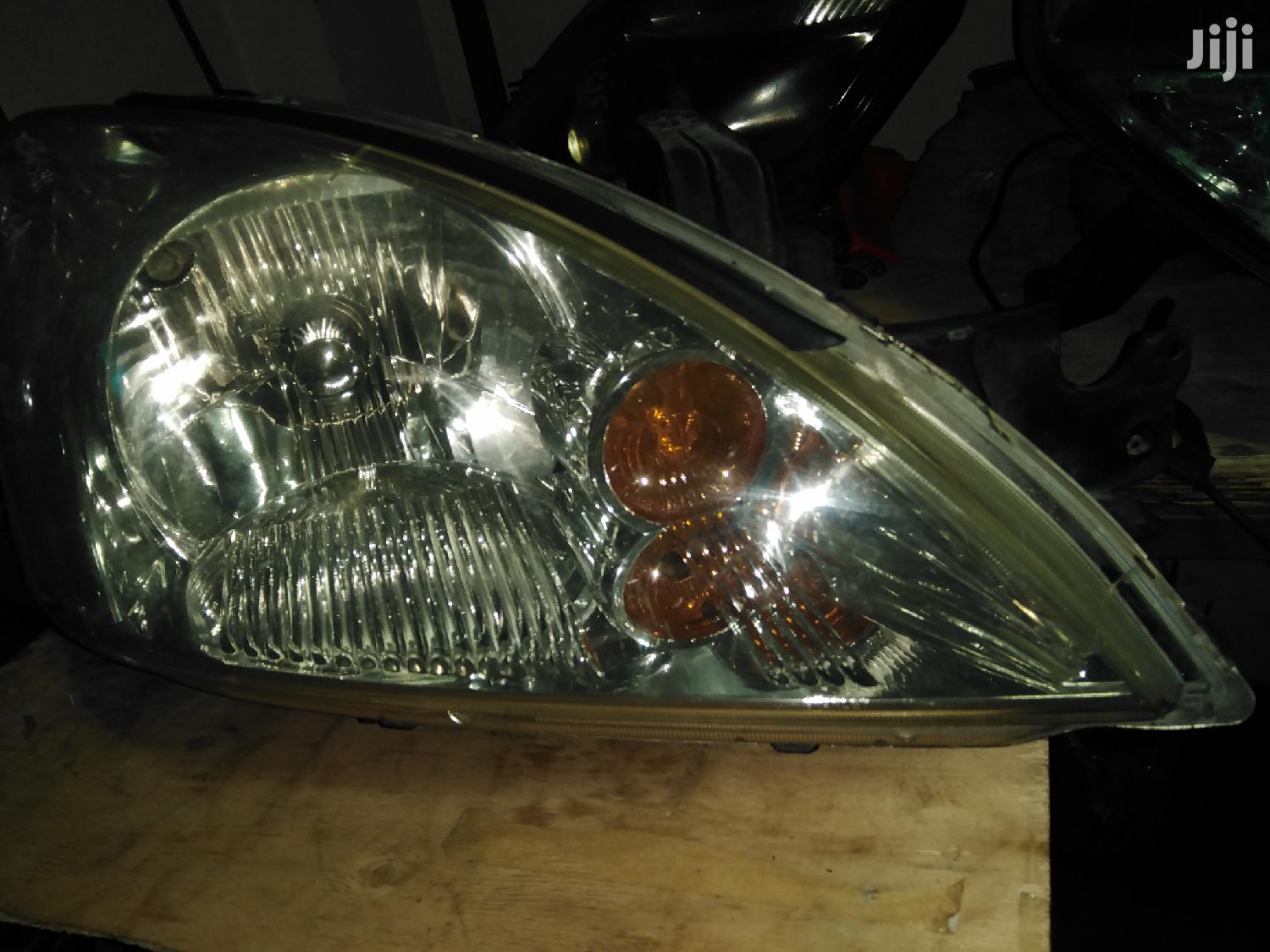Mitubishi Lancer 2008 Headlights