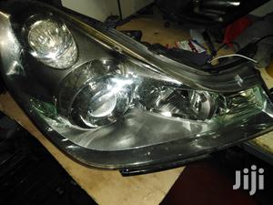 Nissan Wigroad, Y12 Xenon Headlights