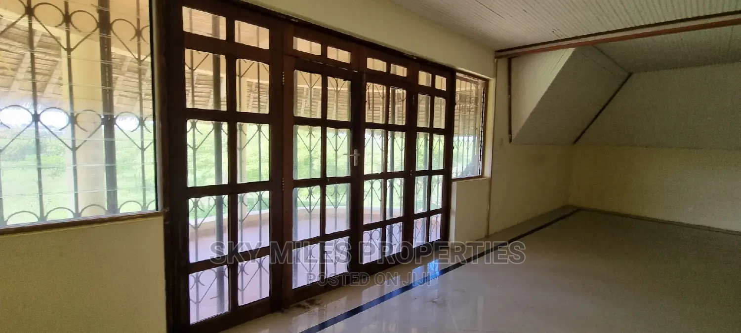 3bdrm Villa in Jumba Ruins, Mtwapa for sale