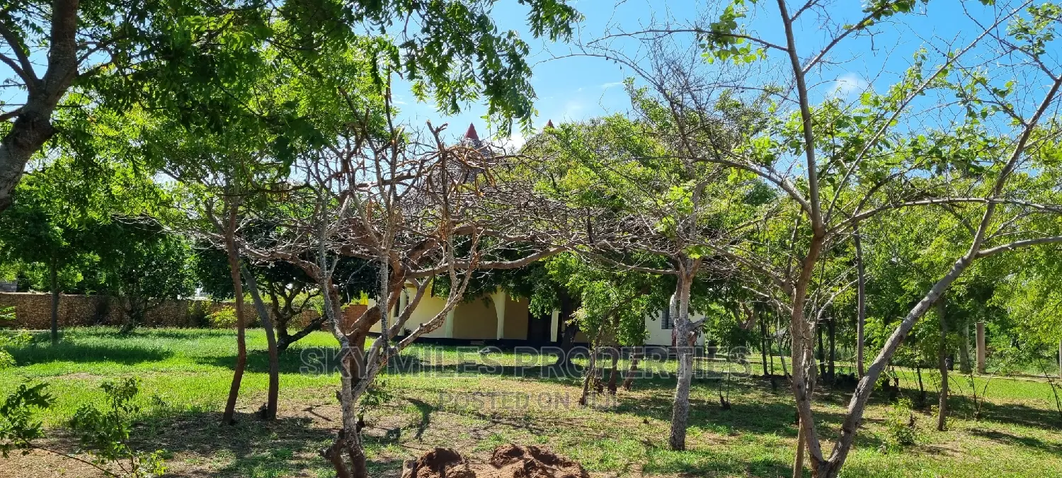 3bdrm Villa in Jumba Ruins, Mtwapa for sale