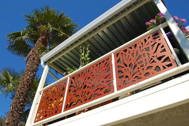 Balcony Guard Rail - thumbnail 2