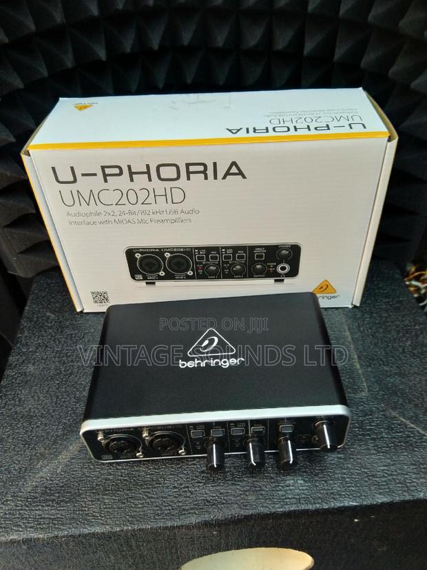 Behringer Umc 202 Usb Studio Soundcard/ Audio Interface - thumbnail 2