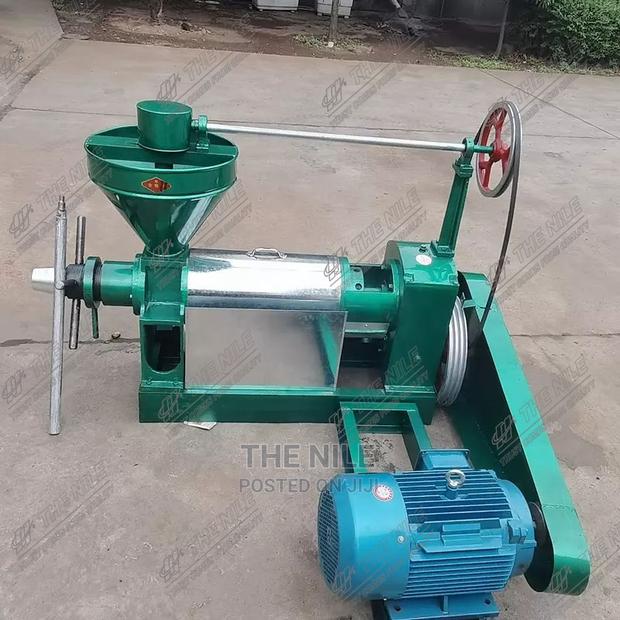 Soybean Oil Press Cold Rolling Rapeseed Oil Factory