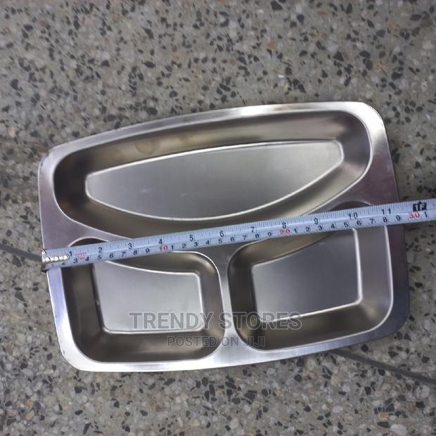 Rectangular Partioned Plates- 29cms X 21cms - thumbnail 3