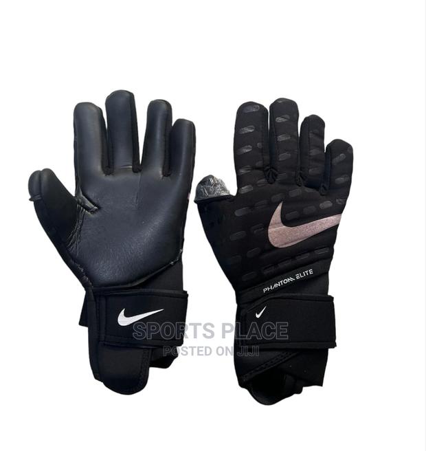 Nike Phantom Original Goalkeeper Gloves