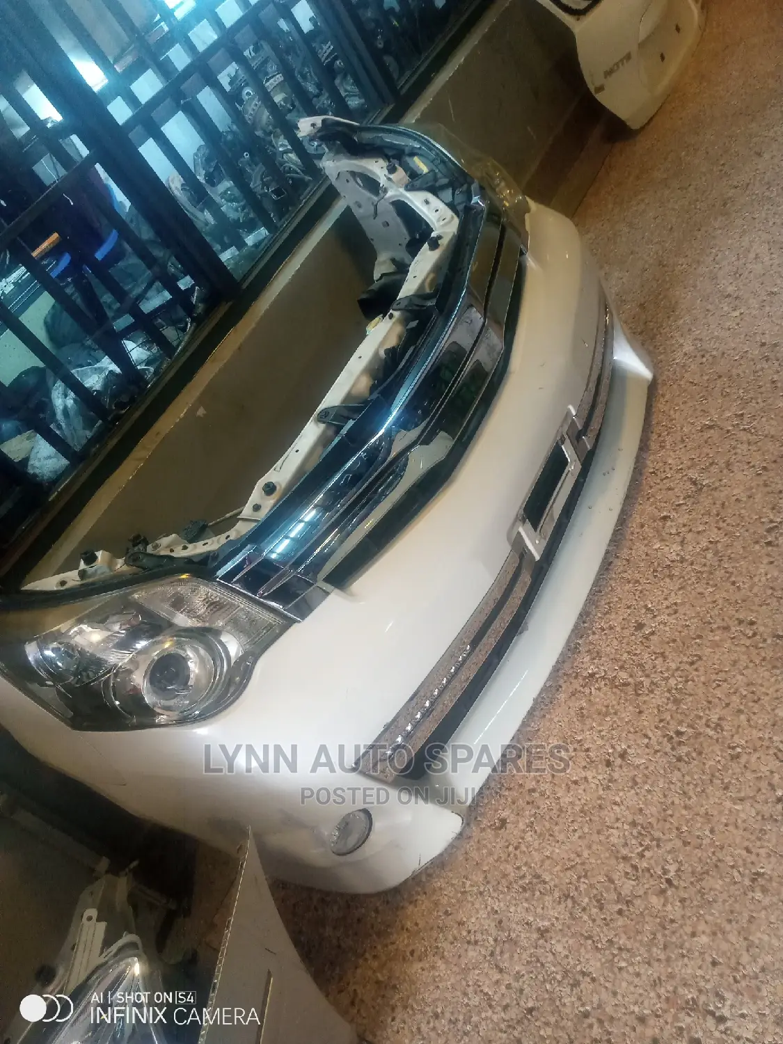 Toyota Noah Nosecut 2012