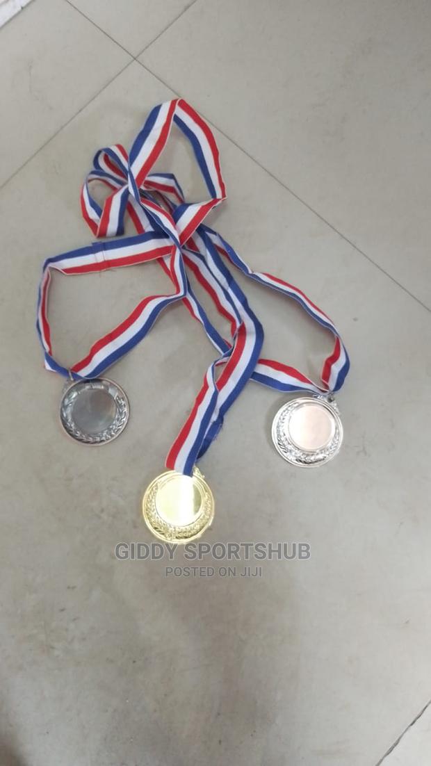 Medals Rewards Equipment - thumbnail 3