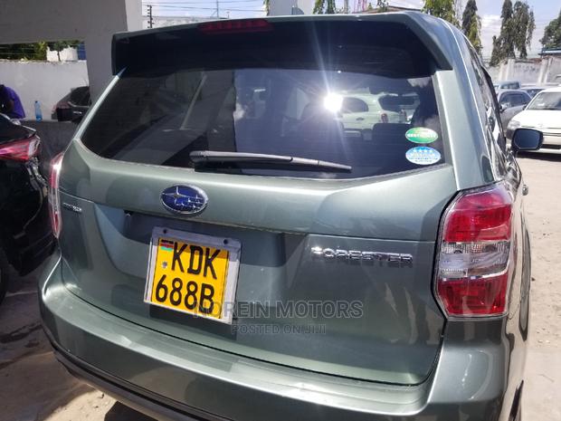 Subaru Forester 2015 Green - thumbnail 9