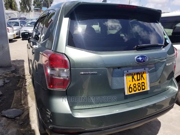 Subaru Forester 2015 Green - thumbnail 5