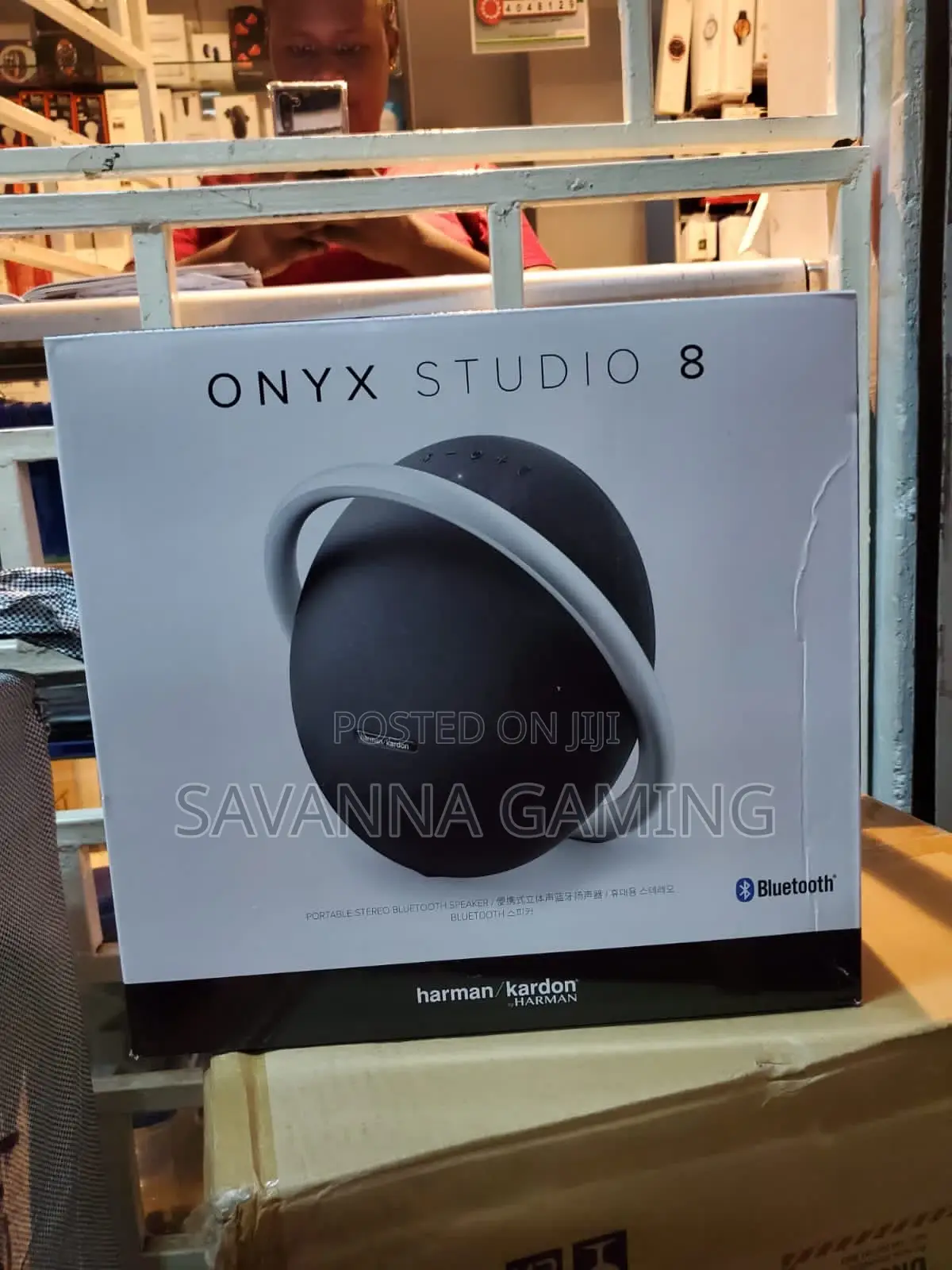 Onyx Studio 8