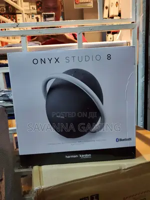 Onyx Studio 8