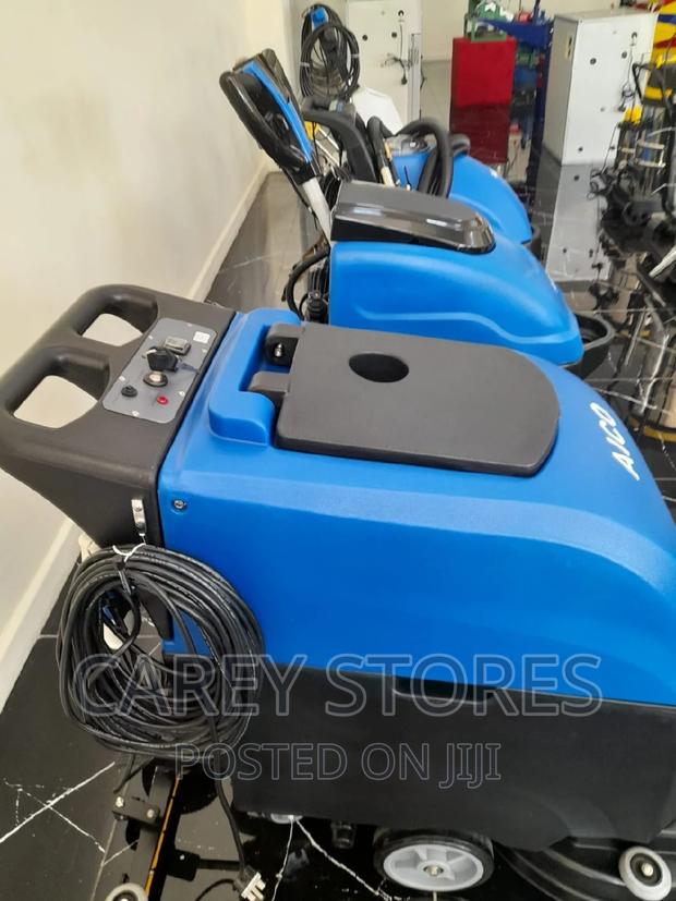 3 in 1 Carpet Cleaner - thumbnail 4
